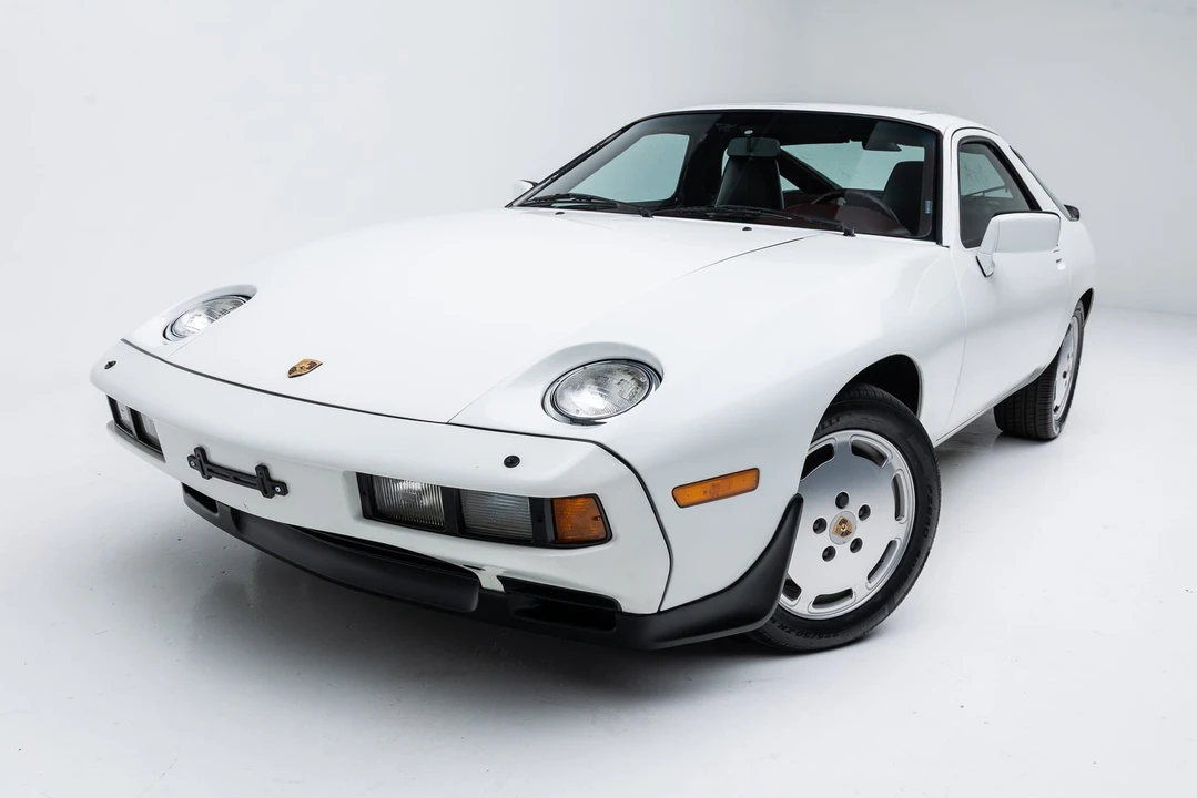 1986 Porsche 928 S - Image 5 of 31