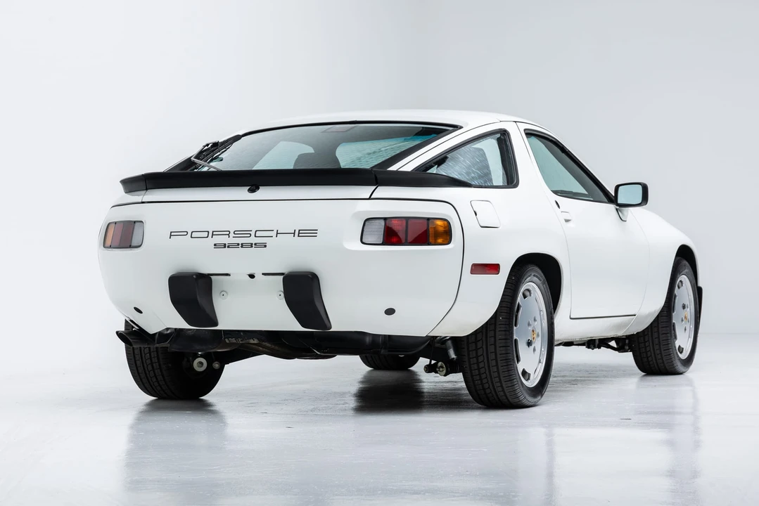 1986 Porsche 928 S - Image 19 of 31