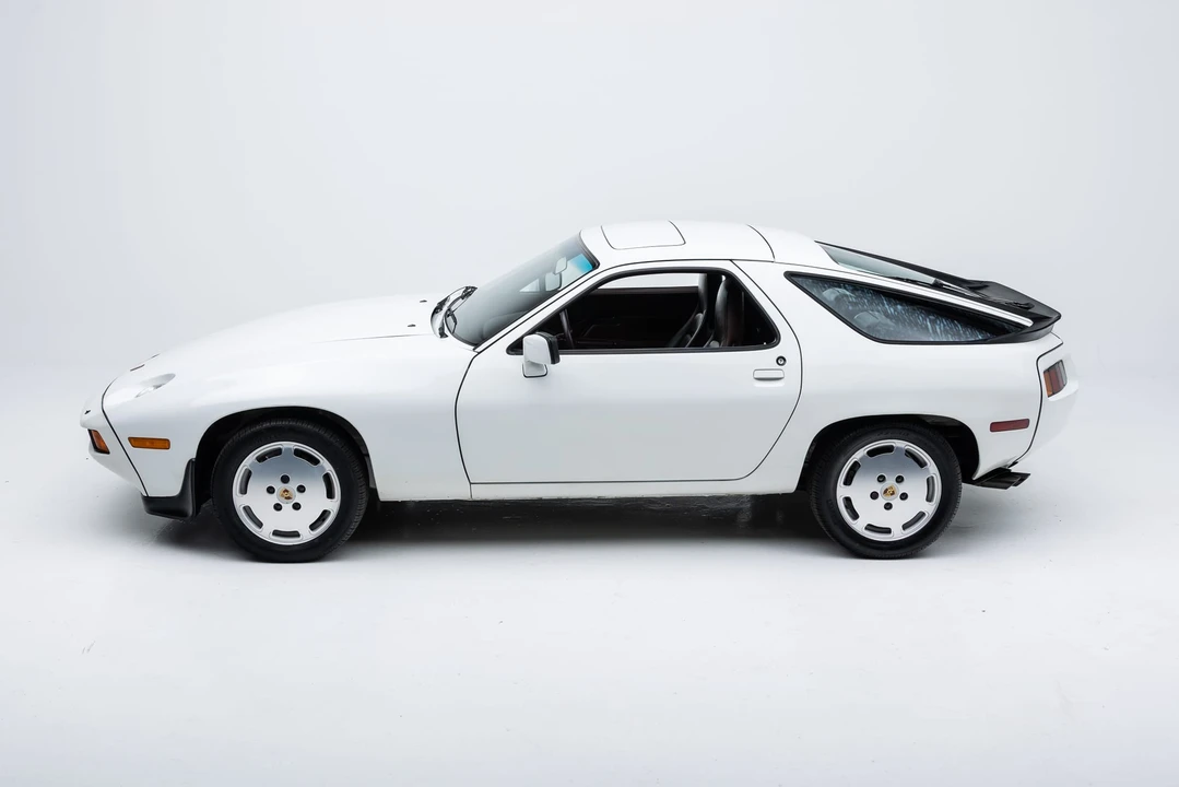 1986 Porsche 928 S - Image 29 of 31