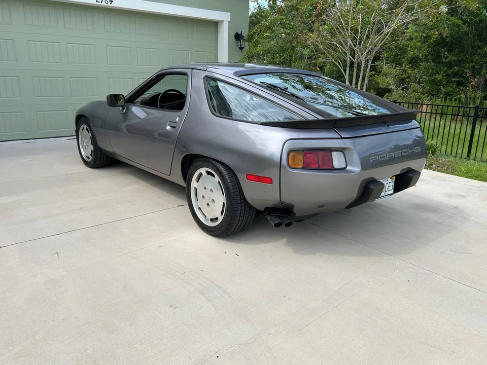 1986 Porsche 928 S - Image 5 of 15
