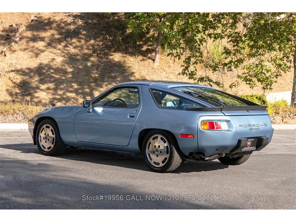 1986 Porsche 928 S - Image 9 of 31