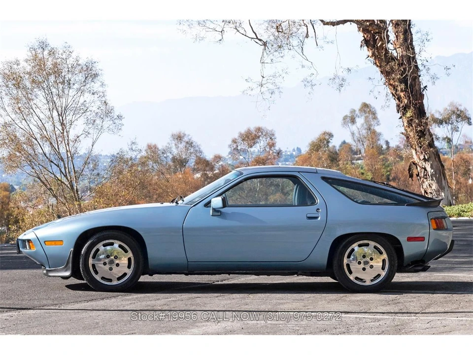 1986 Porsche 928 S - Image 16 of 31