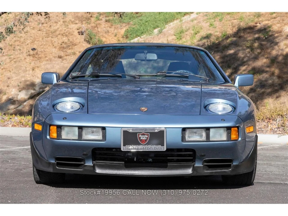 1986 Porsche 928 S - Image 2 of 31