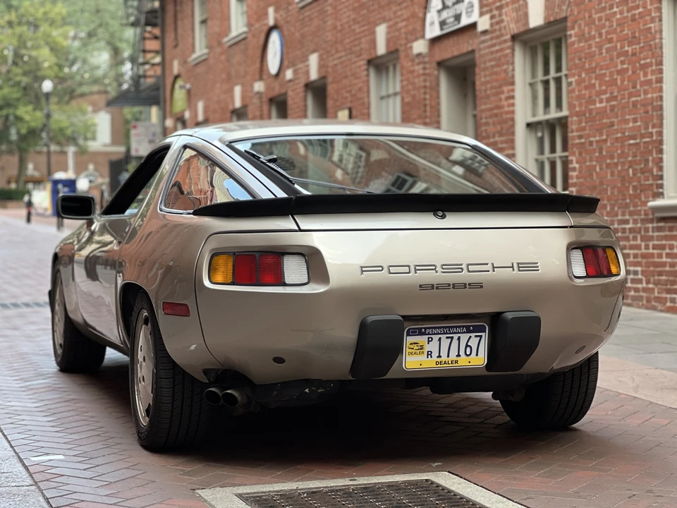 1986 Porsche 928 S - Image 30 of 31