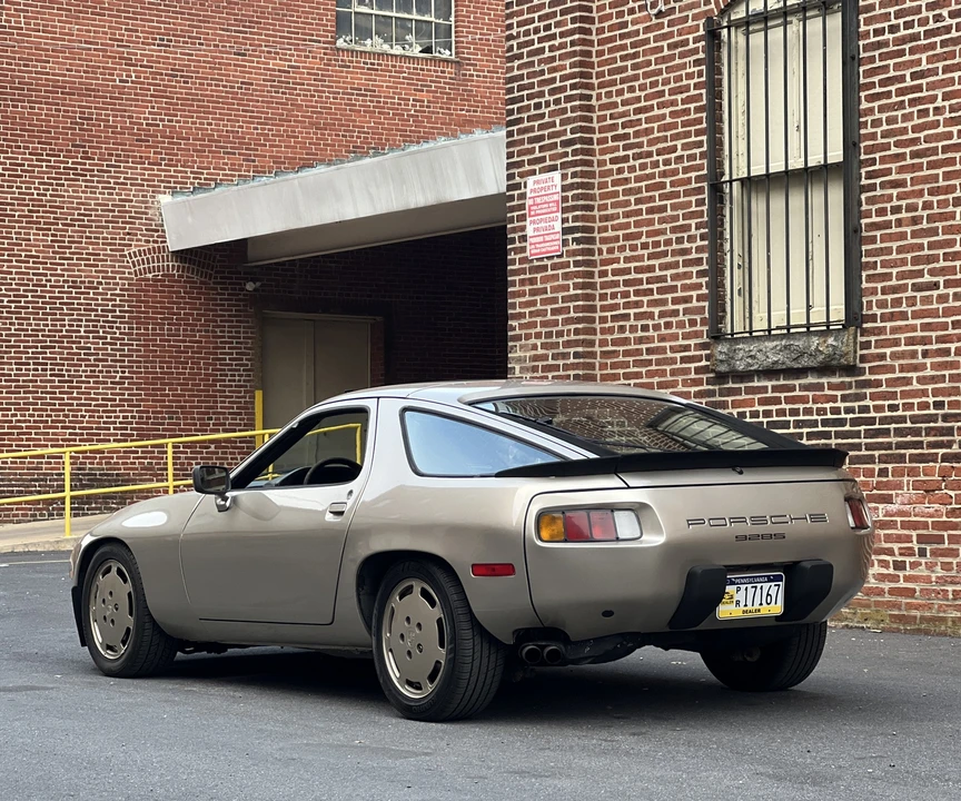 1986 Porsche 928 S - Image 26 of 31