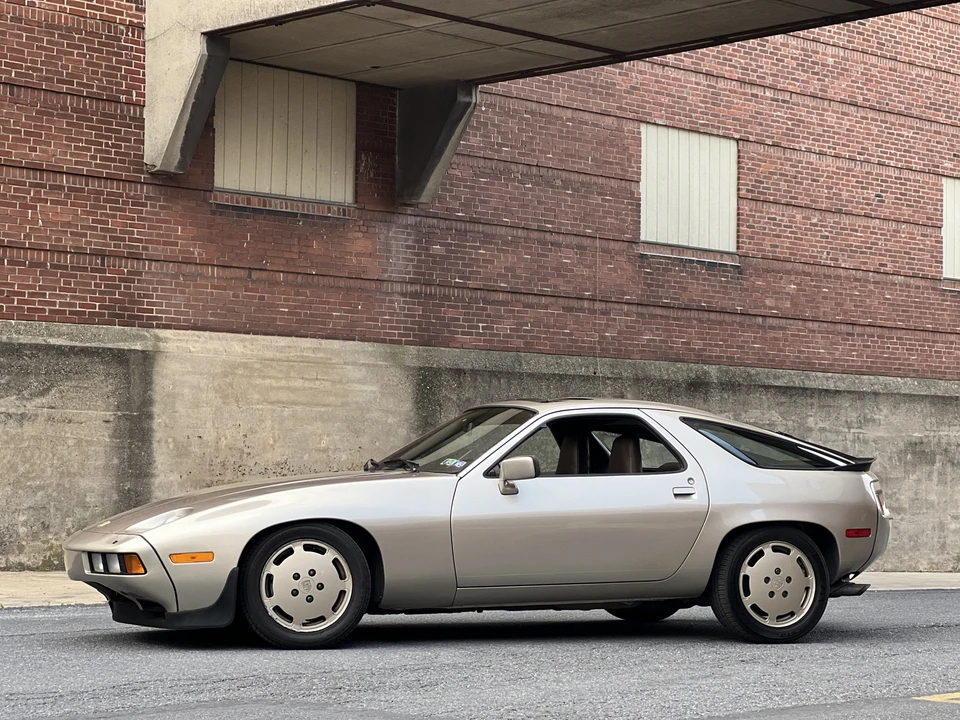 1986 Porsche 928 S - Image 23 of 31