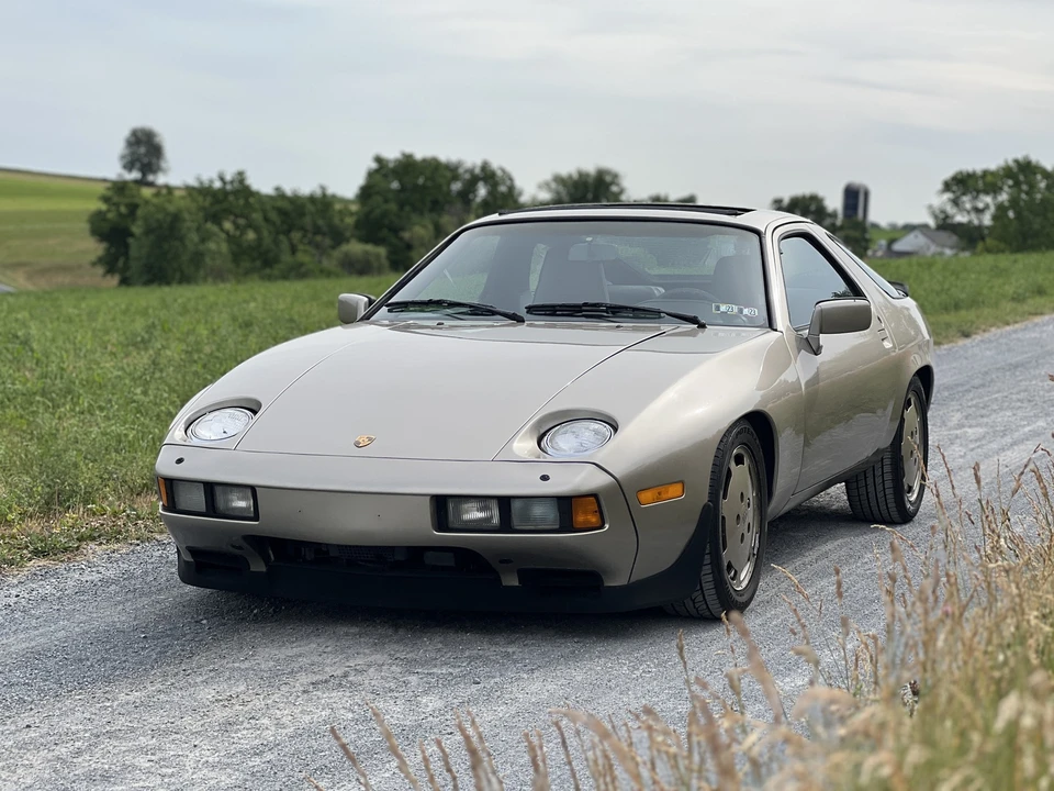 1986 Porsche 928 S - Image 3 of 31