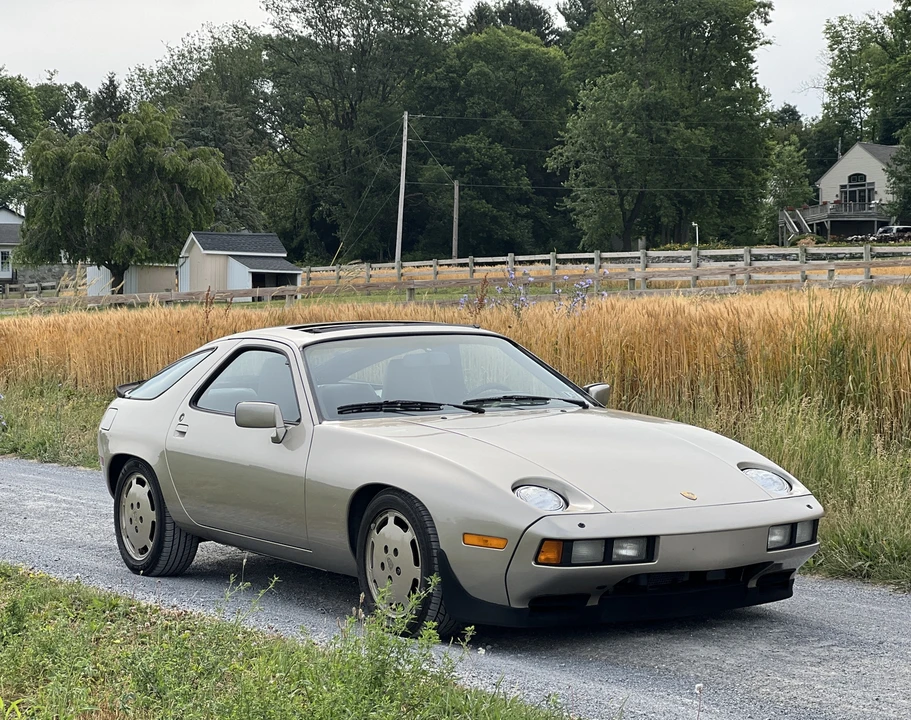1986 Porsche 928 S - Image 14 of 31