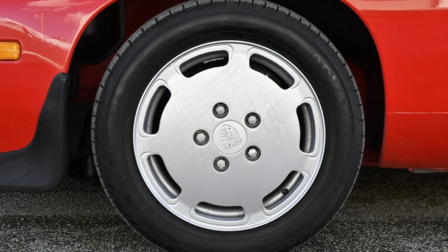 1986 Porsche 928 S - Image 16 of 29