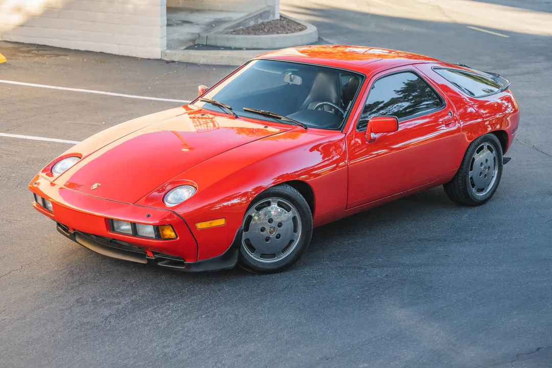 1986 Porsche 928 S - Image 3 of 31
