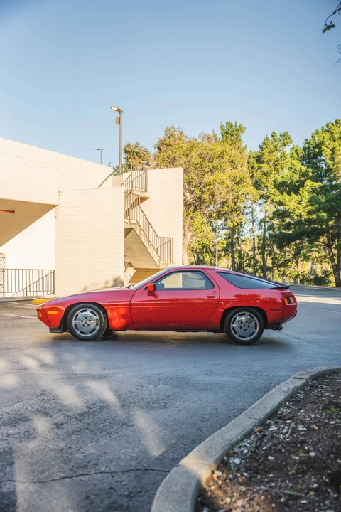 1986 Porsche 928 S - Image 9 of 31