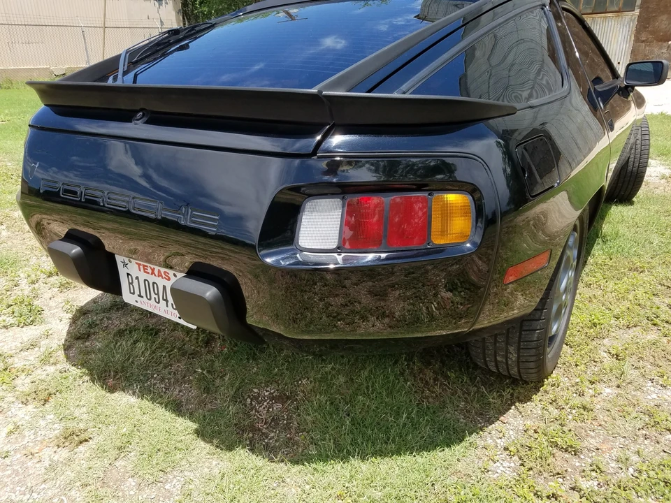 1986 Porsche 928 S - Image 18 of 31