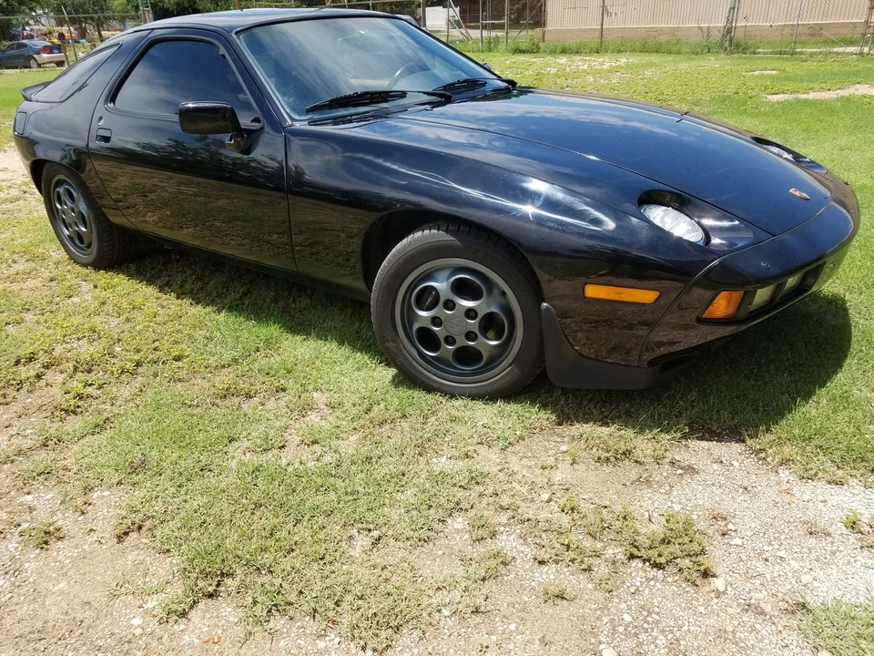 1986 Porsche 928 S - Image 17 of 31