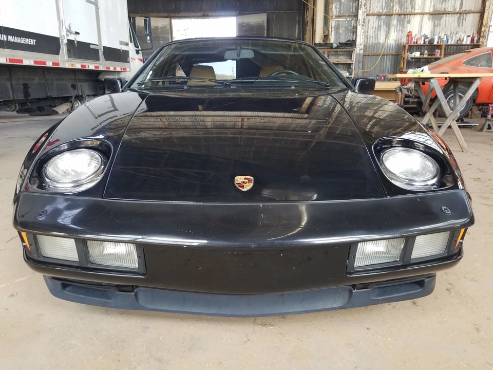 1986 Porsche 928 S - Image 5 of 31