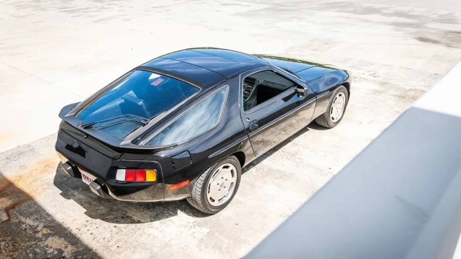 1986 Porsche 928 S - Image 6 of 31