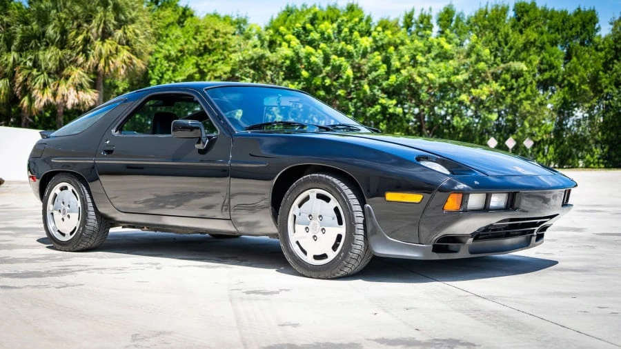 1986 Porsche 928 S - Image 9 of 31