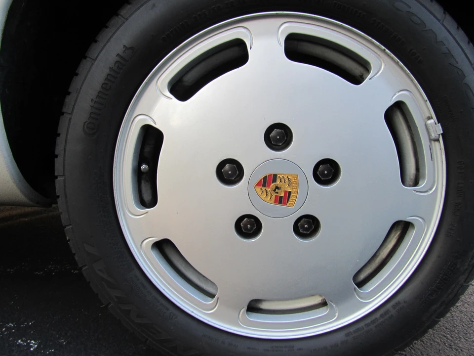 1986 Porsche 928 S - Image 23 of 31