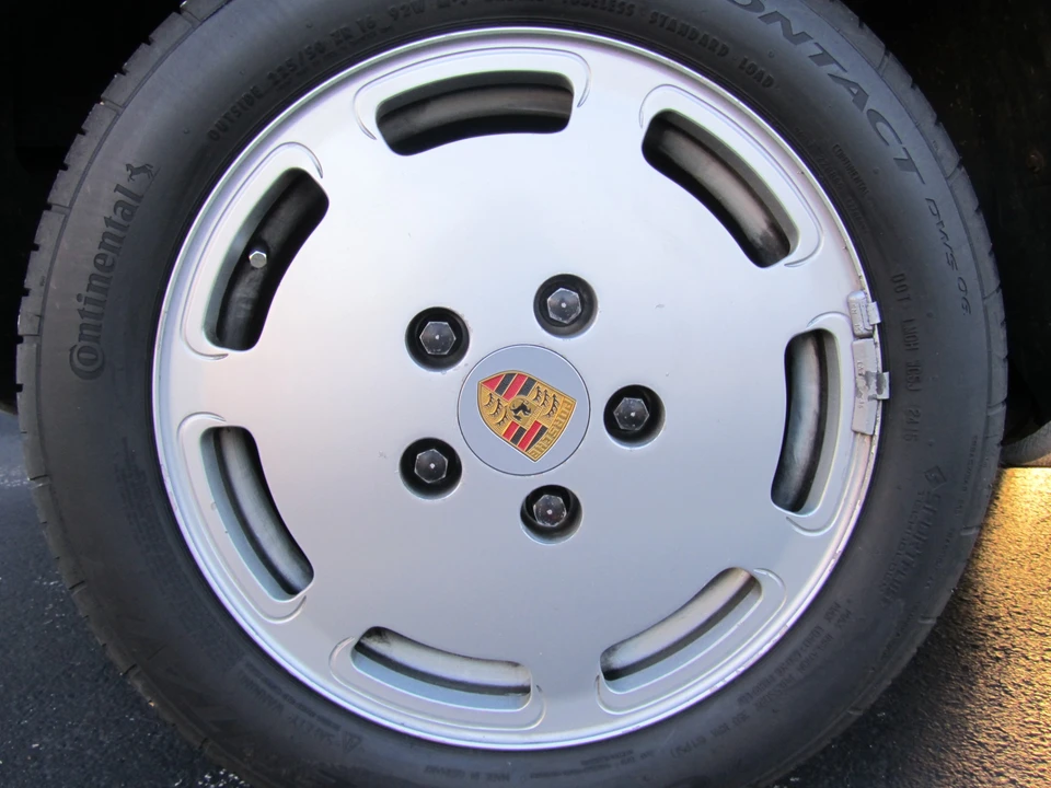 1986 Porsche 928 S - Image 24 of 31
