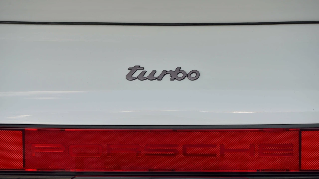 1986 Porsche 930 Turbo - Image 11 of 24