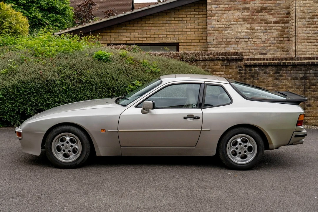 1986 Porsche 944 - Image 7 of 30