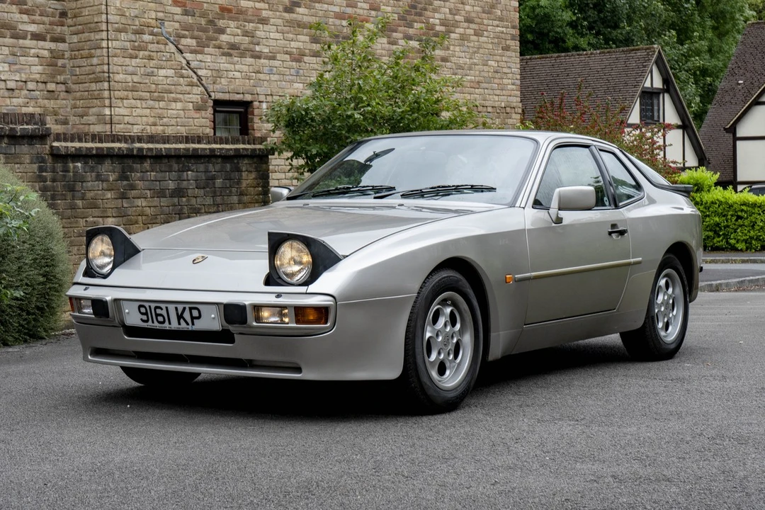 1986 Porsche 944 - Image 9 of 30