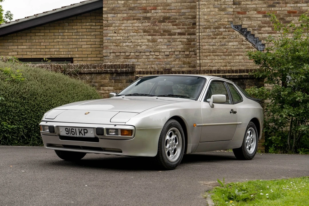 1986 Porsche 944 - Image 3 of 30