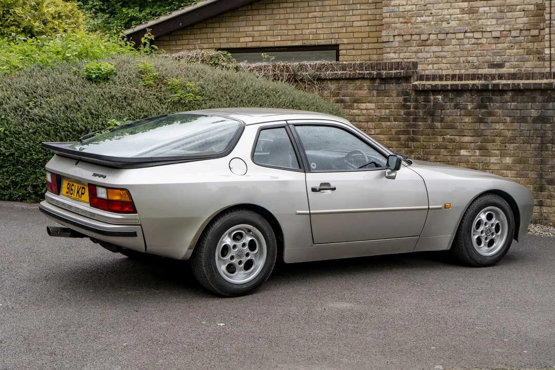 1986 Porsche 944 - Image 15 of 30