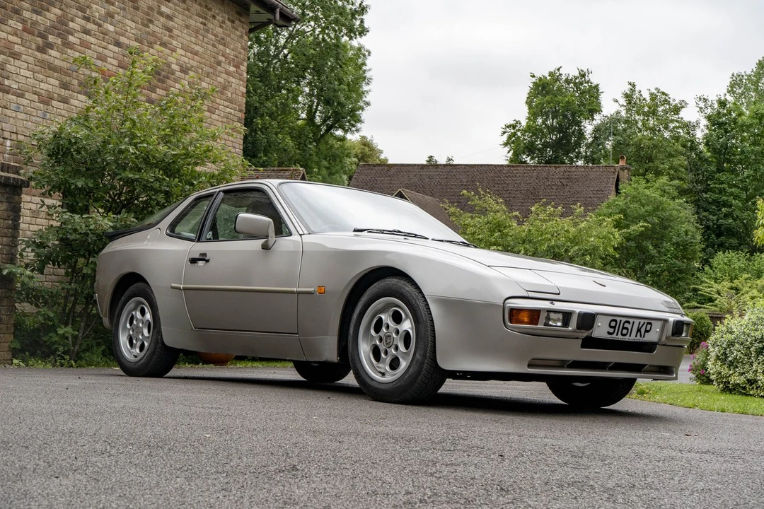 1986 Porsche 944 - Image 5 of 30