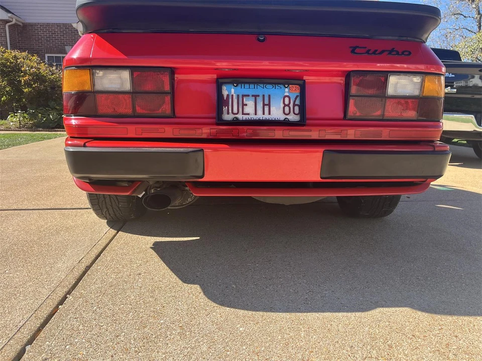 1986 Porsche 944 - Image 13 of 23