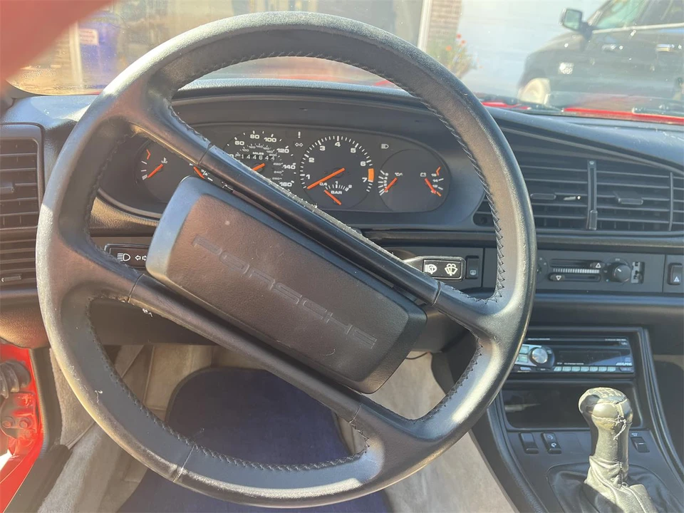 1986 Porsche 944 - Image 16 of 23