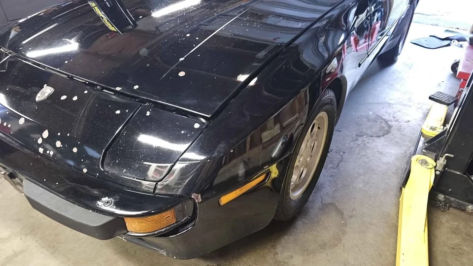 1986 Porsche 944 - Image 15 of 20