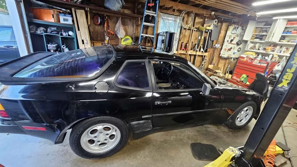 1986 Porsche 944 - Image 5 of 20