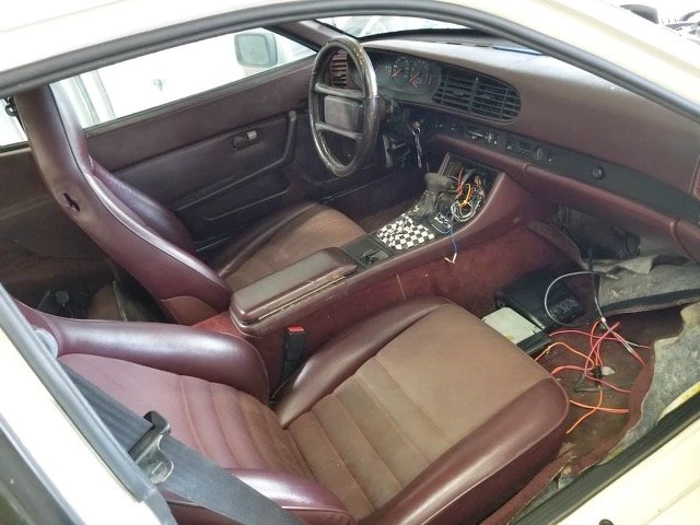 1986 Porsche 944 - Image 3 of 4