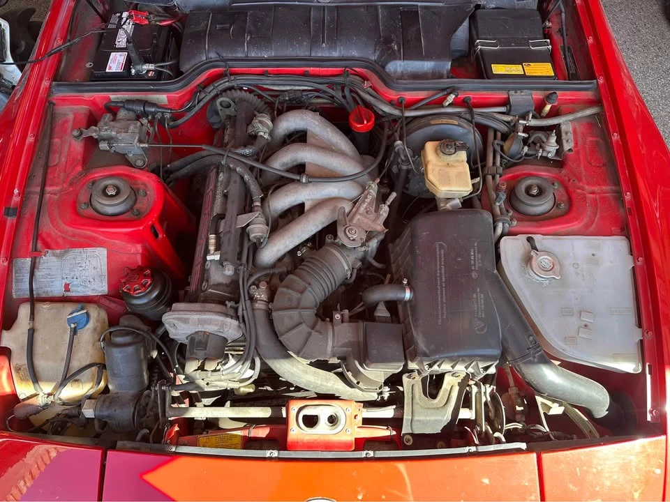1986 Porsche 944 - Image 9 of 10