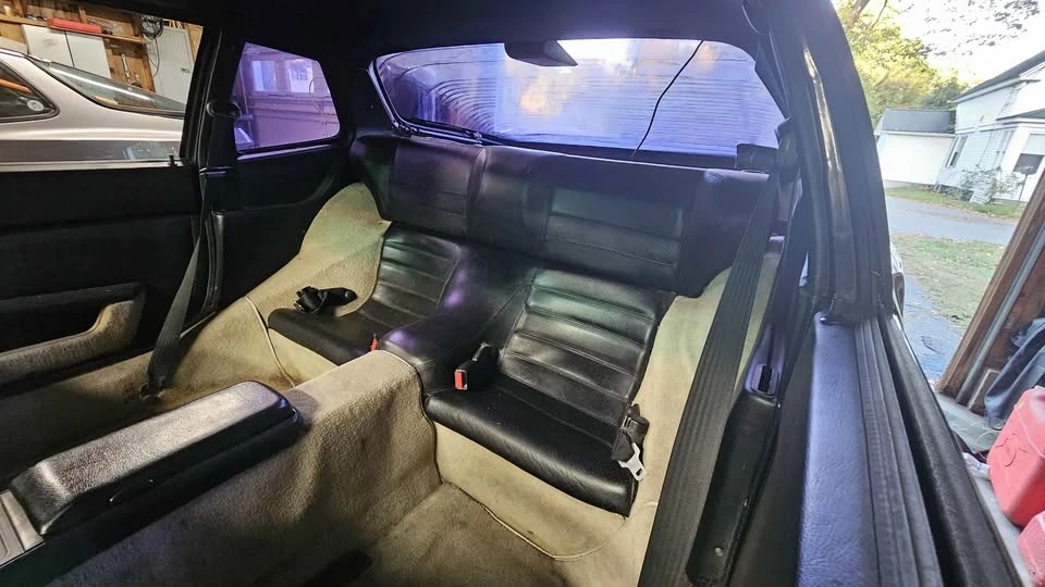 1986 Porsche 944 - Image 10 of 20