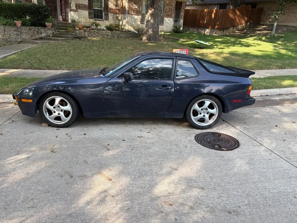 1986 Porsche 944 - Image 2 of 6