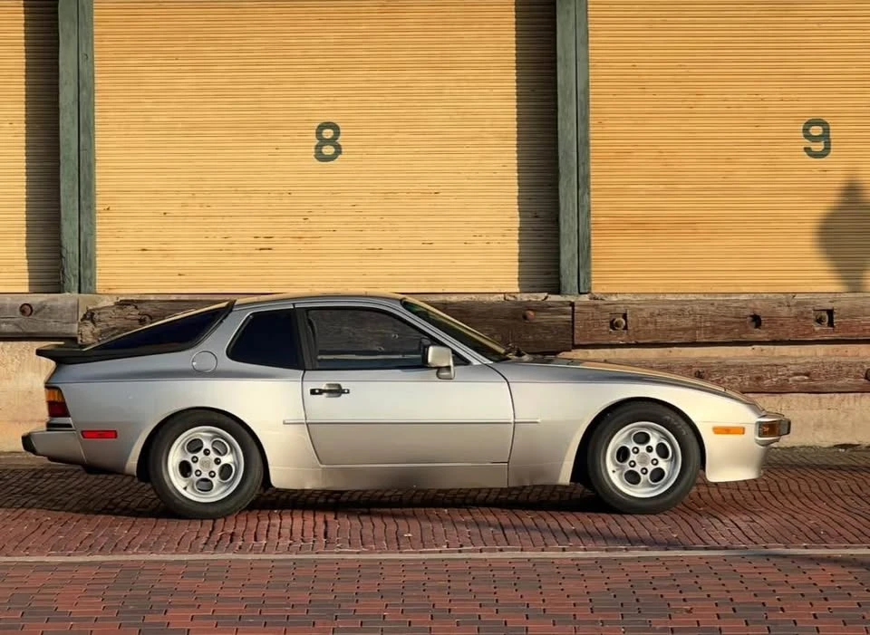 1986 Porsche 944 - Image 3 of 10