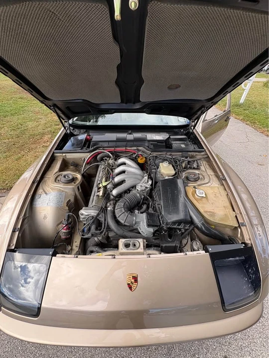 1986 Porsche 944 - Image 14 of 16
