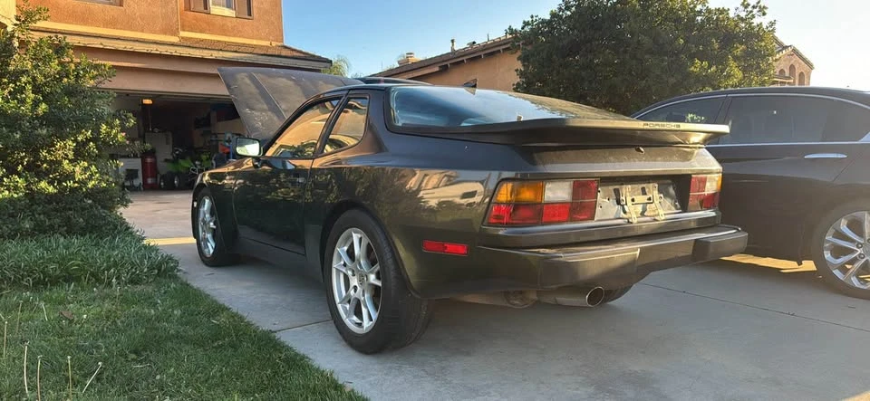 1986 Porsche 944 - Image 5 of 9