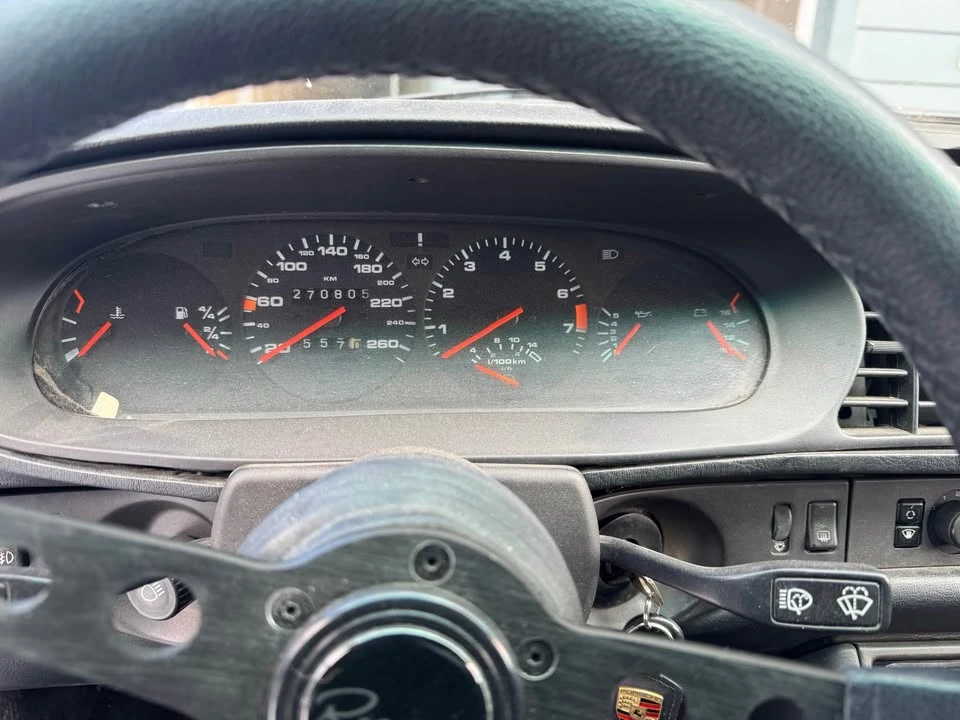 1986 Porsche 944 - Image 8 of 10