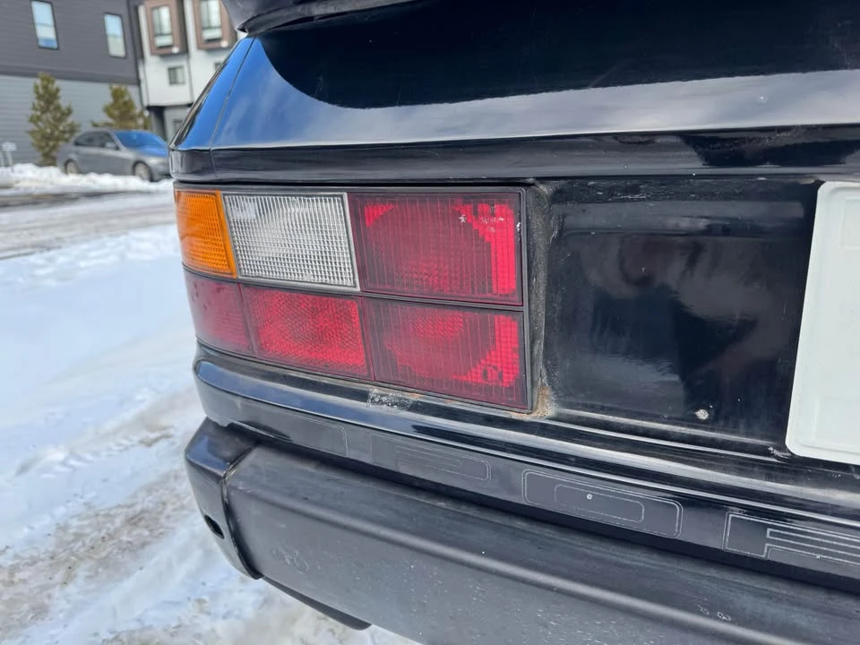 1986 Porsche 944 - Image 10 of 10