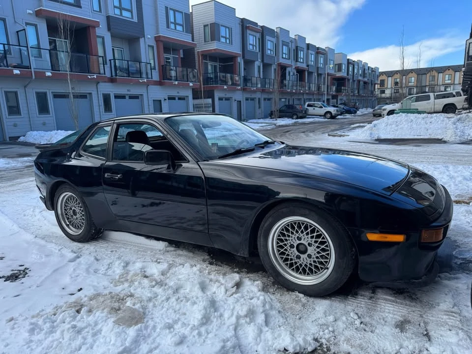 1986 Porsche 944 - Image 2 of 10