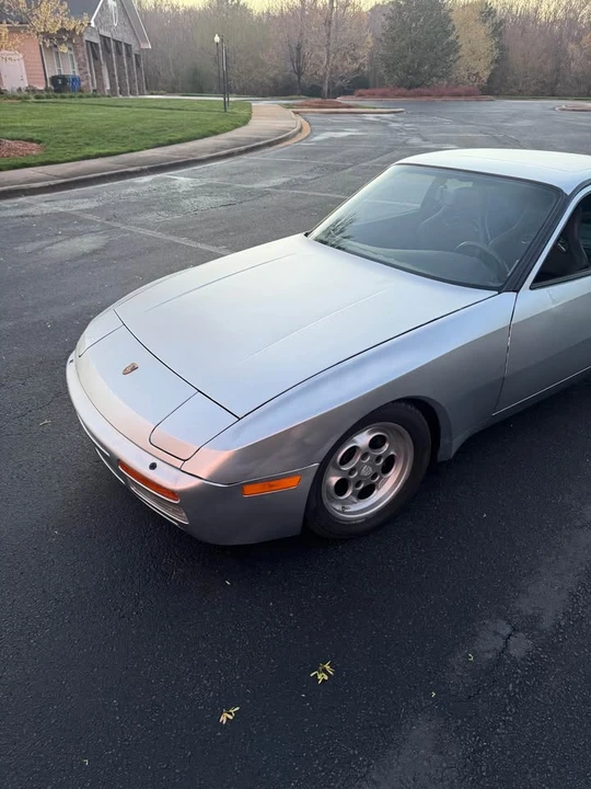 1986 Porsche 944 - Image 11 of 16