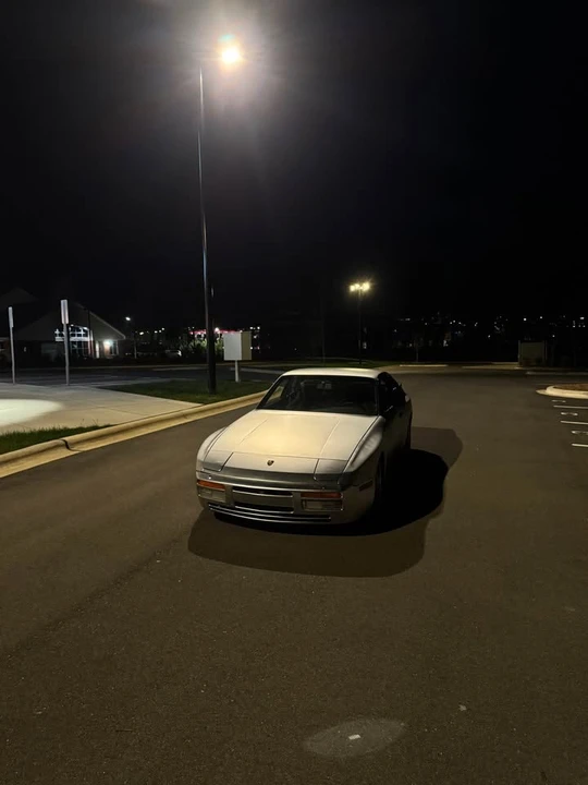 1986 Porsche 944 - Image 6 of 16