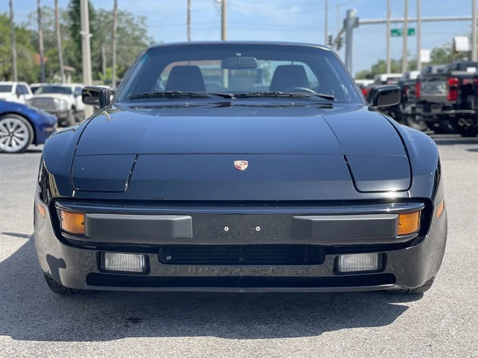1986 Porsche 944 - Image 8 of 20