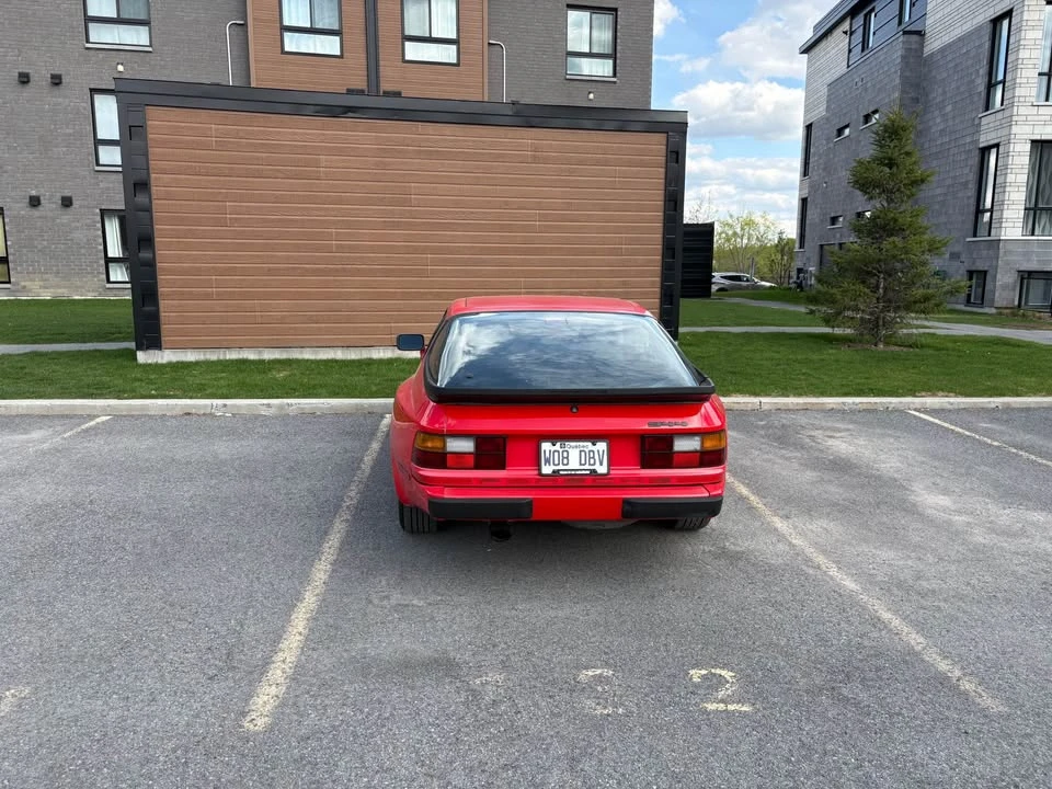 1986 Porsche 944 - Image 2 of 6