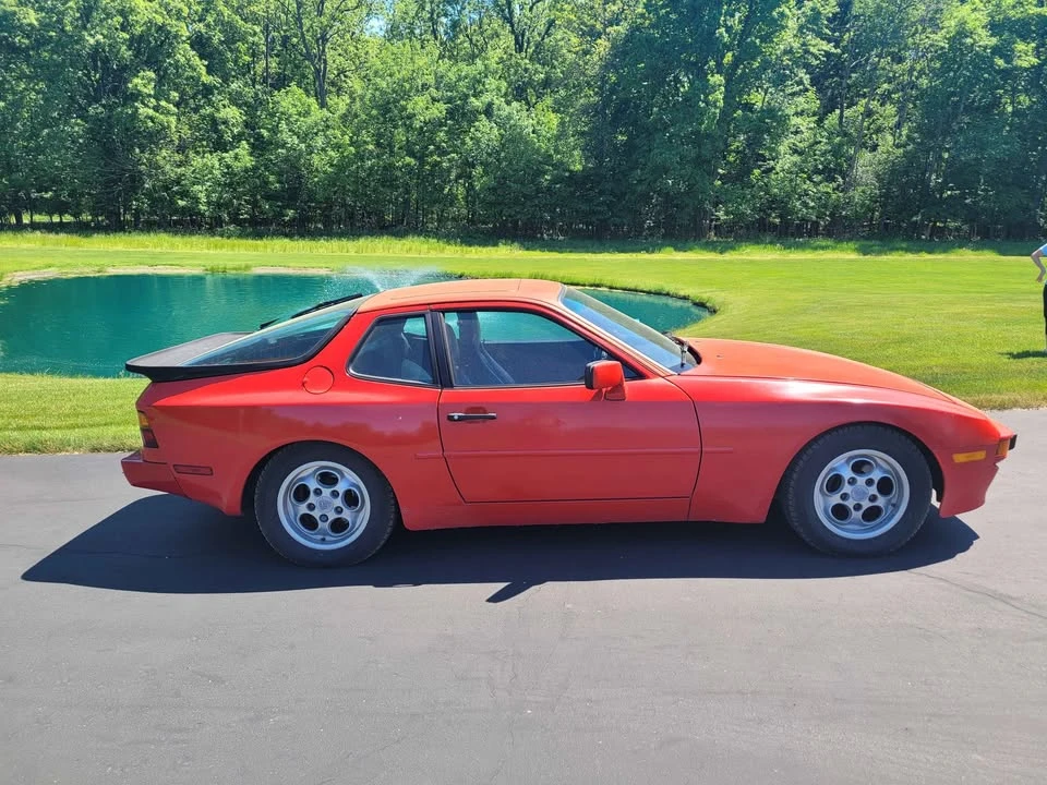 1986 Porsche 944 - Image 12 of 14