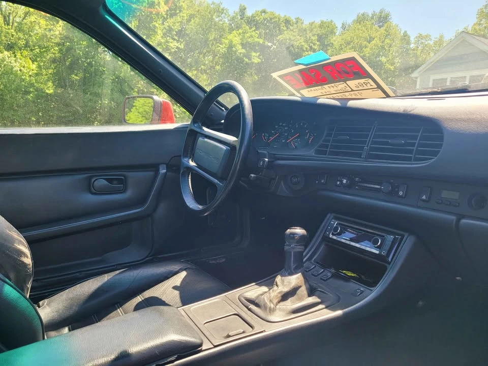 1986 Porsche 944 - Image 7 of 14
