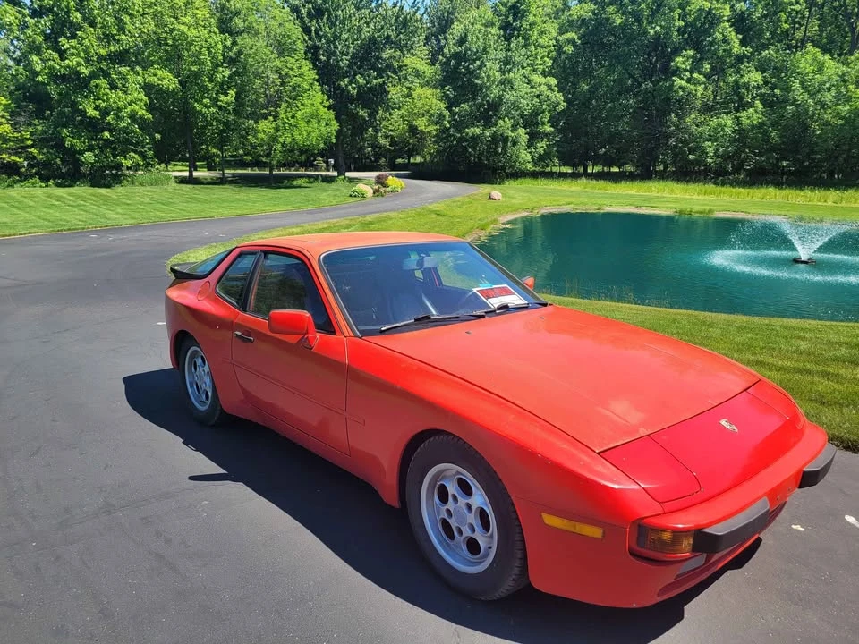 1986 Porsche 944 - Image 11 of 14