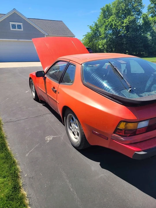 1986 Porsche 944 - Image 13 of 14